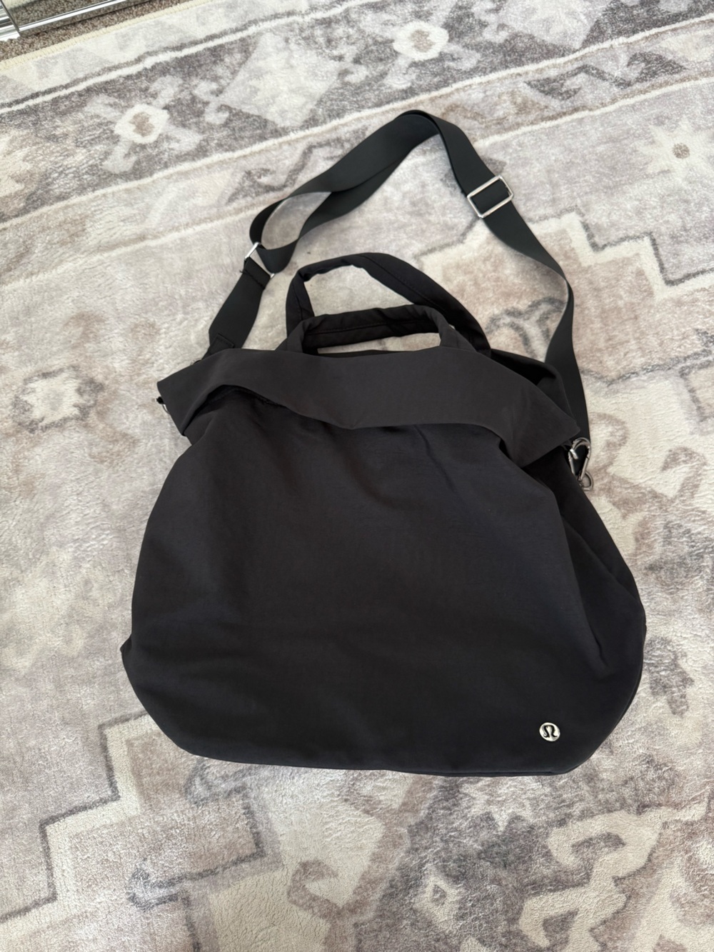 Lululemon bag